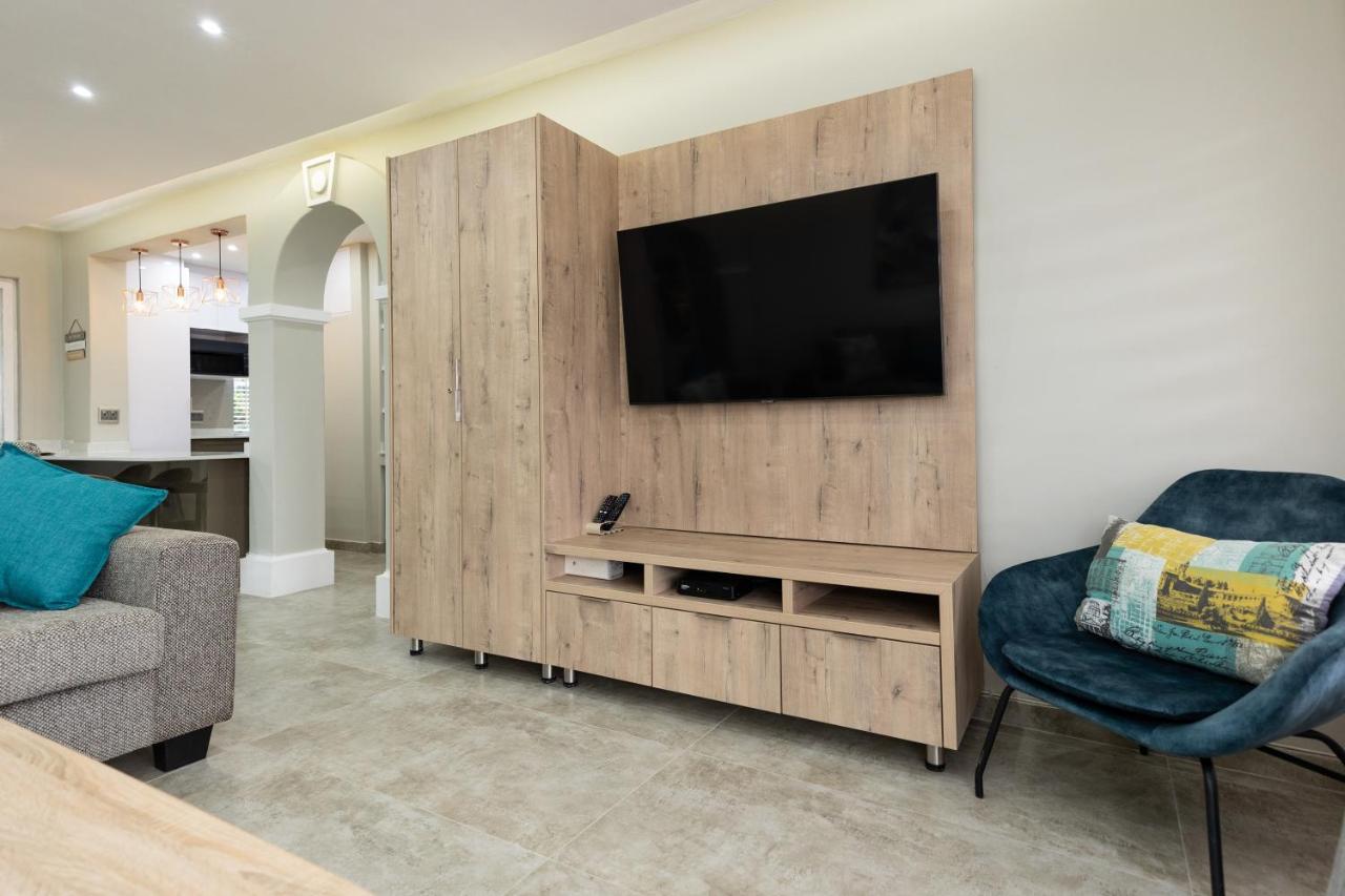 Caribbean Estates - 35 Montego Bay By Luxe Apartment Port Edward Bagian luar foto