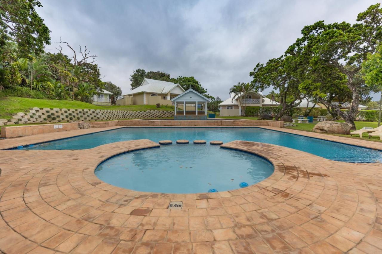 Caribbean Estates - 35 Montego Bay By Luxe Apartment Port Edward Bagian luar foto