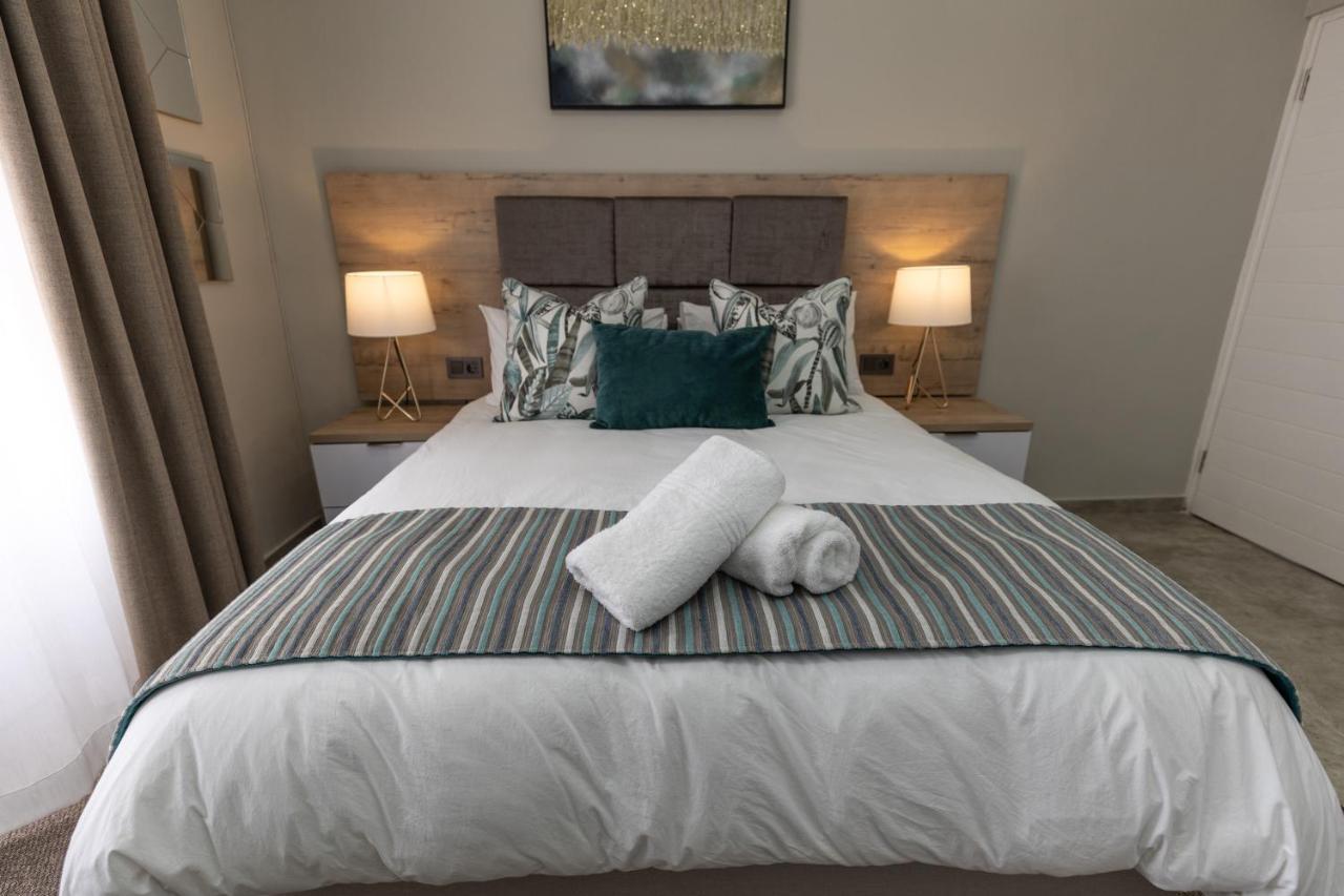 Caribbean Estates - 35 Montego Bay By Luxe Apartment Port Edward Bagian luar foto
